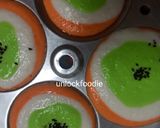 A picture of step 2 of Tricolour Idli.