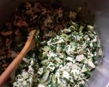 Foto del paso 1 de la receta: Pasta con crema de espinaca y pollo