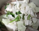 Foto langkah ke 3 dari resep Sayur Sop Bakso.