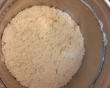 A picture of step 2 of Mini apple cinnamon pies.