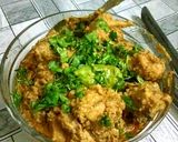 A picture of step 2 of Chicken White Karhai.