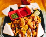 A picture of step 4 of Aloo laccha pakora.
