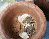 Foto del paso 3 de la receta: Contramuslos de pollo con majao canario