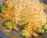 辛拉麵無水版的食譜步驟4照片