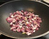 Foto del paso 1 de la receta: Fusilli en salsa de calabacita y vodka