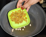 நேந்திரம்பழ உன்னக்காய் ரெசிபி ஸ்டேப் 4 புகைப்படம்