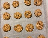 Csokilencsés zabpelyhes keksz recept fázis 2 fotója