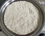 A picture of step 2 of Sunflower bread with Cream cheese and Potato stuffing.