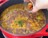 Foto langkah ke 8 dari resep 17. Rawon Daging Khas Surabaya - Rempah Indonesia TOP banget!.
