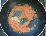 A picture of step 2 of Bhindi Punjabi Masala.