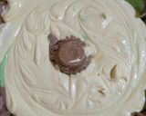Foto langkah ke 8 dari resep Marble Cake Lembut.