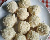 Foto langkah ke 4 dari resep Resep Bola Bola Tape Singkong.