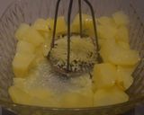 Une image de l'étape 3 de Pommes dauphines.