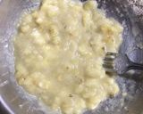 A picture of step 2 of Banana Cake.
