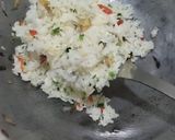 Foto langkah ke 4 dari resep Nasi Goreng Sederhana.