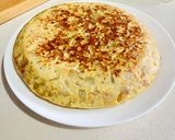 A picture of step 6 of Soft Spanish Potato Omelette with Onion.