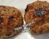 A picture of step 2 of 🍔Lamb Chilli Burgers🍔.
