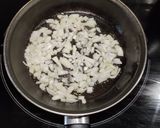 Foto del paso 2 de la receta: Nidos a la carbonara 🥛🥓