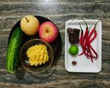 Foto langkah ke 1 dari resep 59. Asinan Buah Bogor.