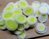 Csirkemell fűszeres sajtkabátban recept fázis 1 fotója