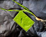 A picture of step 1 of Green garlic chutney.