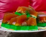 Foto langkah ke 5 dari resep Puding gulmer lapis pandan.