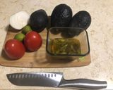 A picture of step 1 of Green Paradise (aka Guacamole).