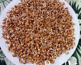 A picture of step 4 of Homemade Horse Gram Sprouts.