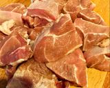 รูปขั้นตอนการทำที่ 1 ของ แกงเขียวหวานพริกขี้หนูหมูลาย