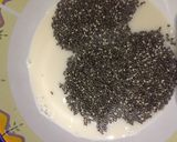 Foto langkah ke 1 dari resep Chia Seed Pudding.