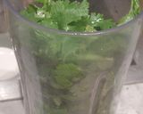 A picture of step 2 of Coriander Mint Chatni.