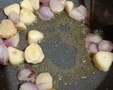 Foto langkah ke 2 dari resep Ayam Suwir (isian lemper).