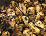 A picture of step 9 of Methi Mushrooms.