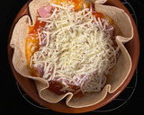 Foto del paso 1 de la receta: Cestita de jamón, queso, huevo y calabacín
