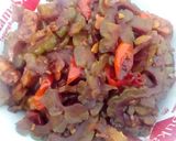 Foto langkah ke 3 dari resep Tumis Pare kecap.