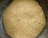 Foto langkah ke 4 dari resep Turmeric Curry Leaves Sourdough Bread.