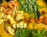 A picture of step 7 of Chingri diye Masoor Dal Er Khichuri (Prawn Khichdi - Bengali Style).