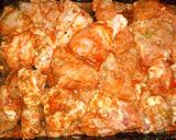 Foto del paso 1 de la receta: Pollo a la mostaza y pimentón perfumado con ajo