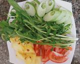 Hình bước làm 1 của món Canh chua cá Hồi