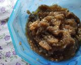 A picture of step 2 of Khandeshi spicy green brinjal Bharta.