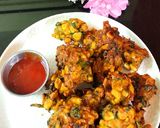 A picture of step 4 of Corn Palak Pakoda.