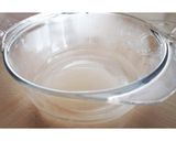 عکس مرحله 2 از دستور نان تونسی (تابه ای)