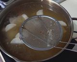 A picture of step 4 of Chicken Pho with Instant Seasoning Cubes.