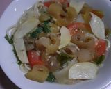 Foto langkah ke 5 dari resep Soto mie bogor rumahan sederhana.