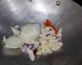 Foto langkah ke 5 dari resep Ayam Gongso Khas Semarang.