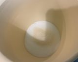 Une image de l'étape 3 de Clafoutis aux cerises et vanille.