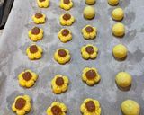 Foto langkah ke 4 dari resep Nastar bunga (tanpa cetakan).