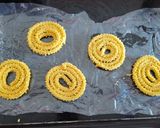 भाजणी चकली (bhajni chakli recipe in marathi) रेसिपी स्टेप 4 फोटो 