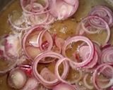 A picture of step 1 of Brown spaghetti.