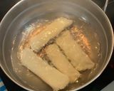 A picture of step 3 of Boiled suji moong dal rolls.